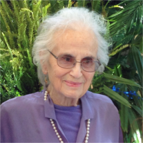 Esther Veyna Obituary